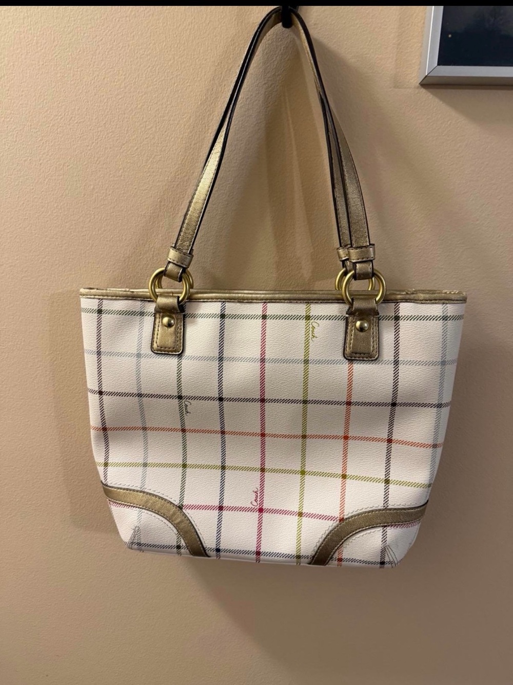 Coach 2012 White Tattersall Signature Tote with Gold Trim - Picture 2 of 7